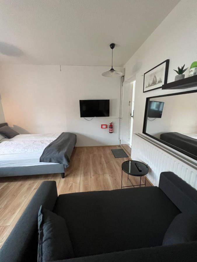 Studio Apartment In Hafnarfjörður Exterior photo